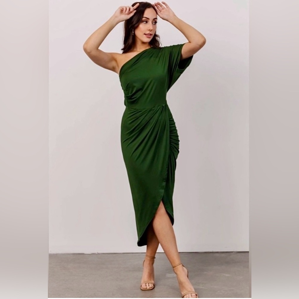 NWT Addison Midi Dress, Size M, color Green, no longer sold